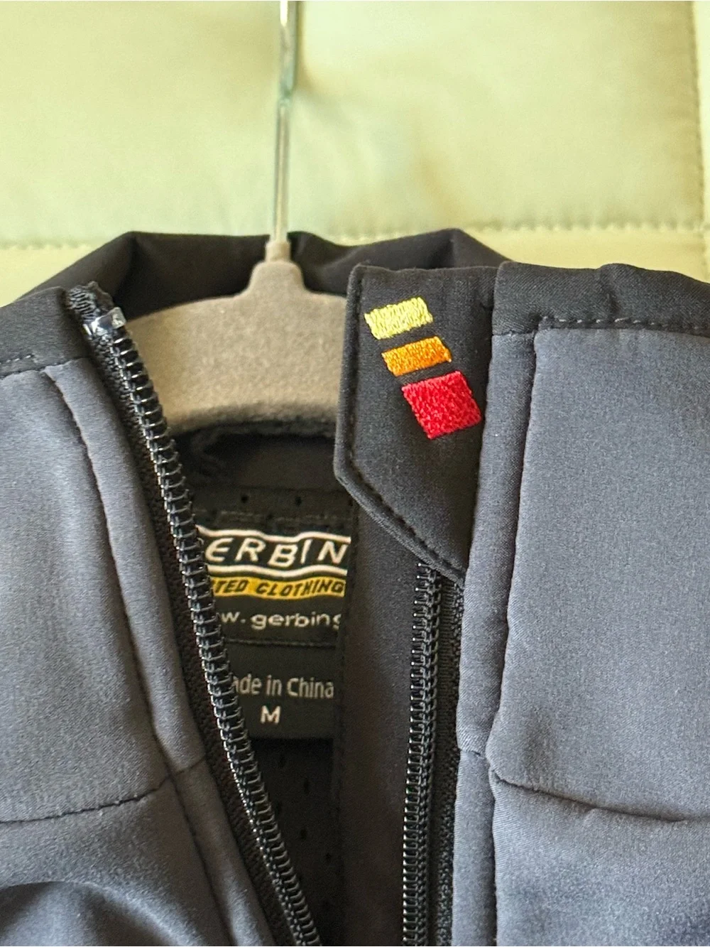 Gerbing's Heated Vest Mens Medium Black Softshell 7 Volt NanoWire Motorcycle